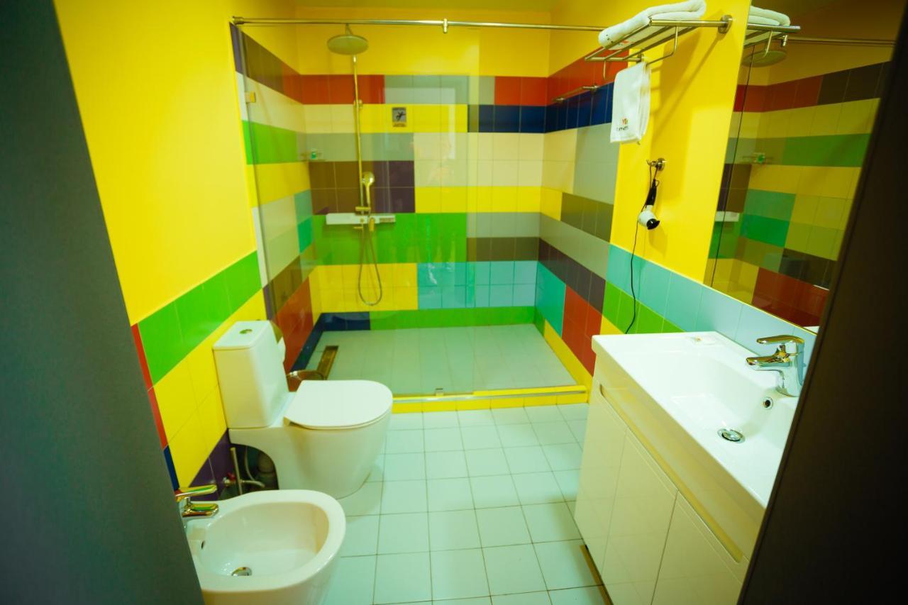 City Hotel シムケント エクステリア 写真