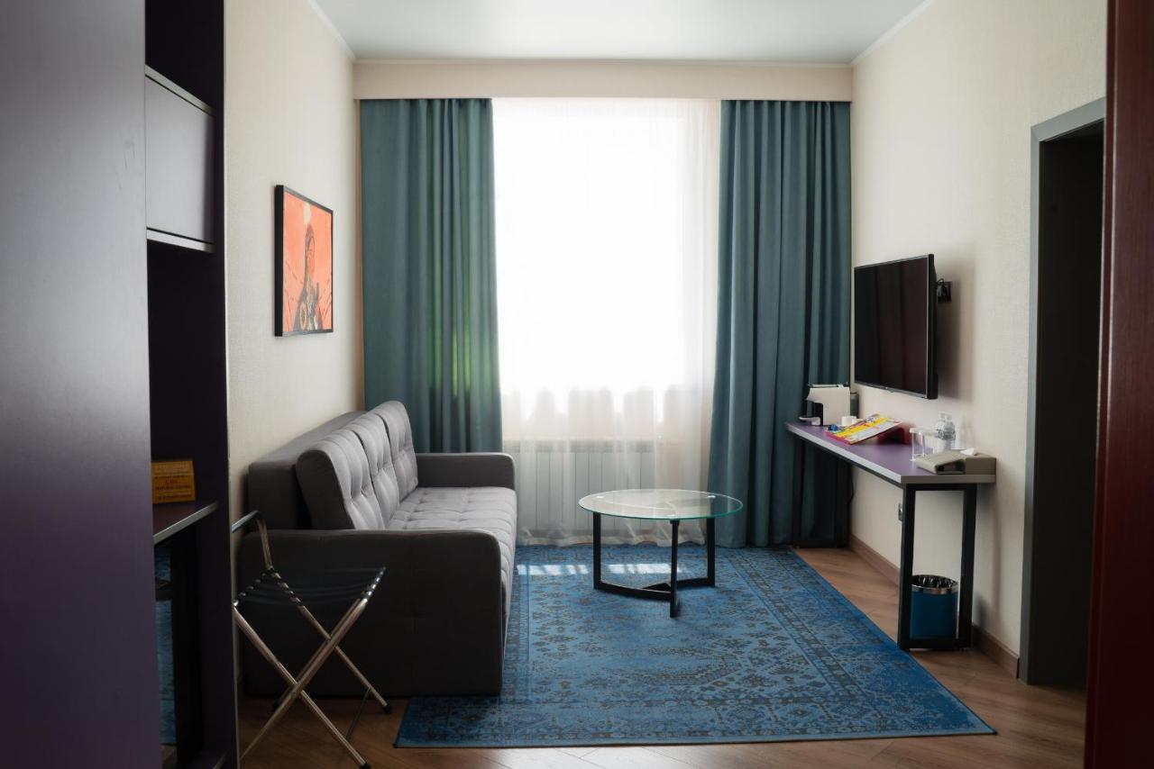 City Hotel シムケント エクステリア 写真